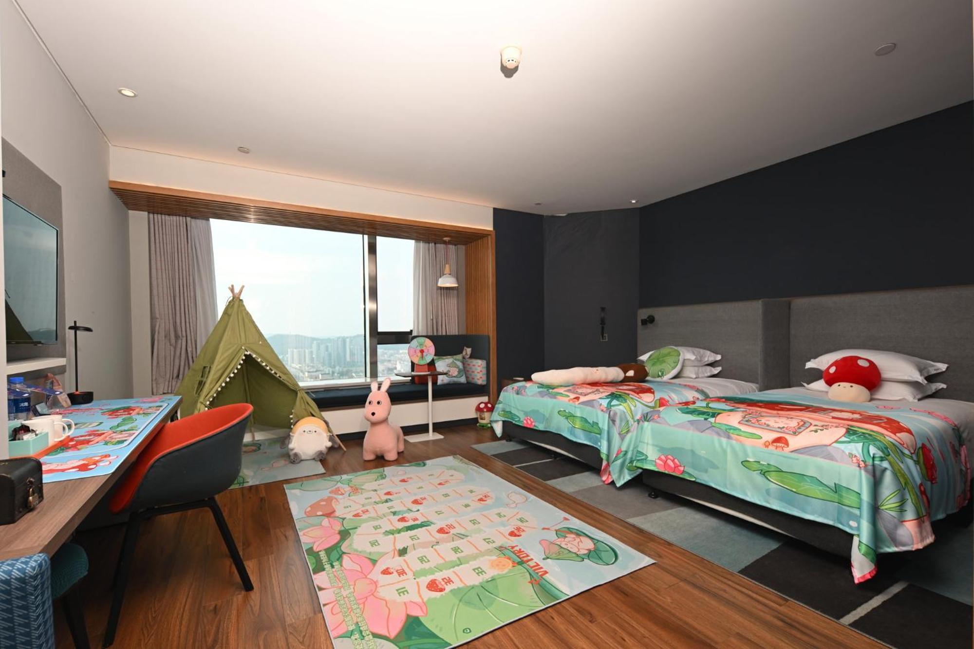 Holiday Inn Express Zhoushan Dinghai By Ihg Eksteriør billede